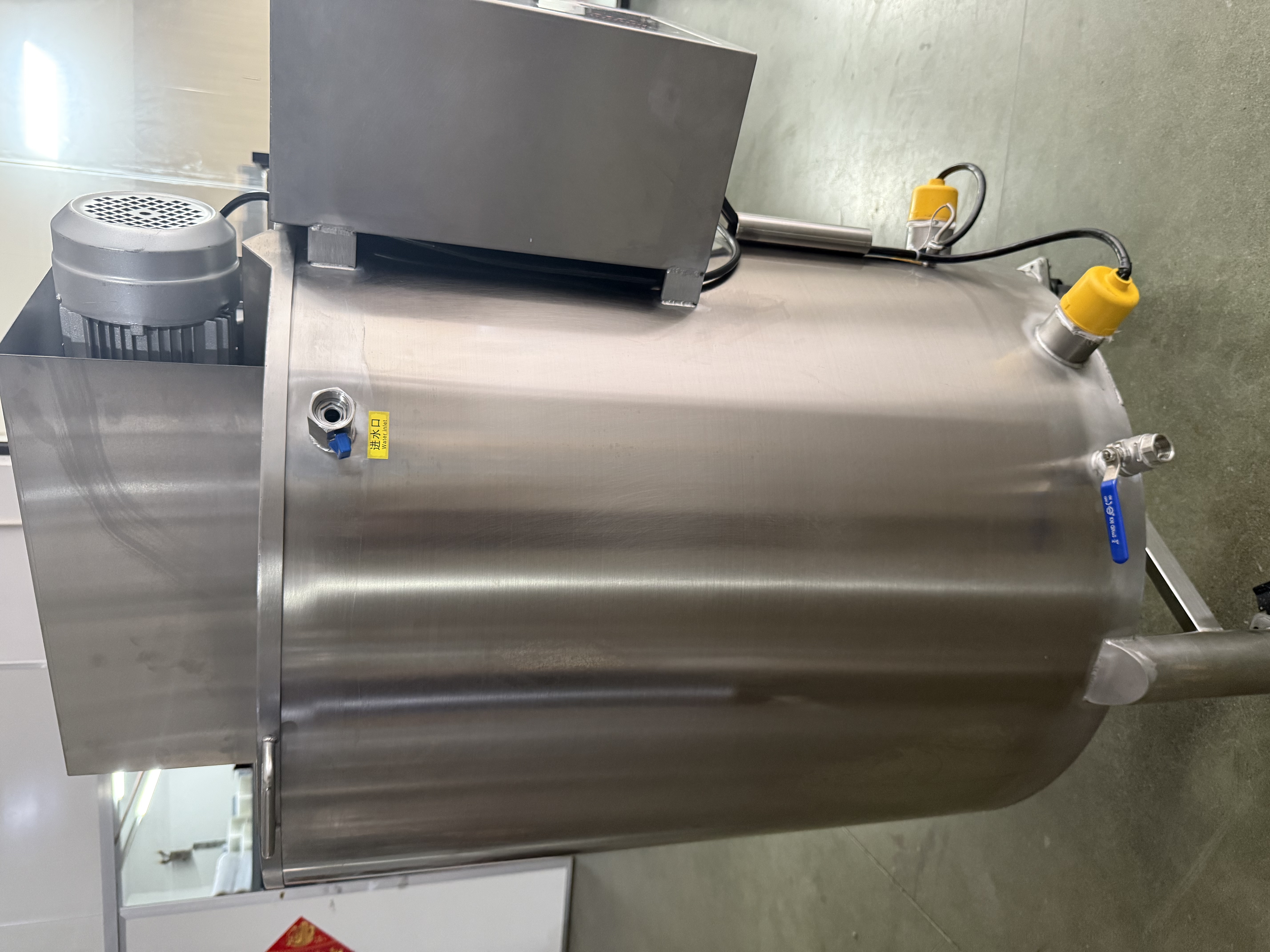 QZTORON Chocolate Insulated Tank